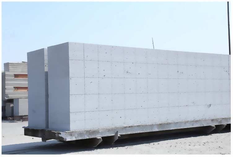 赤壁加气块 加气砌块 轻质砖气孔结构及其影响因素